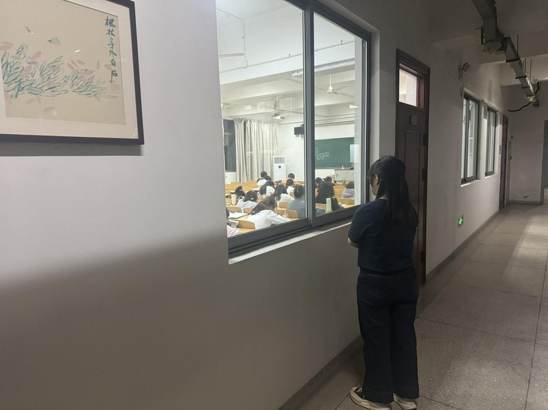 会计系开展常态化早晚自习检查工...