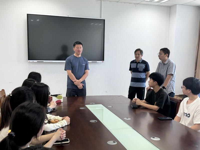 会计系开展暑期考研慰问活动